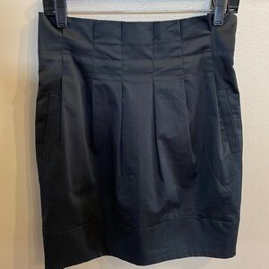 BCBGMAXAZRIA BLACK paper bag WAIST MINI SKIRT. Cotton stretch, size 2